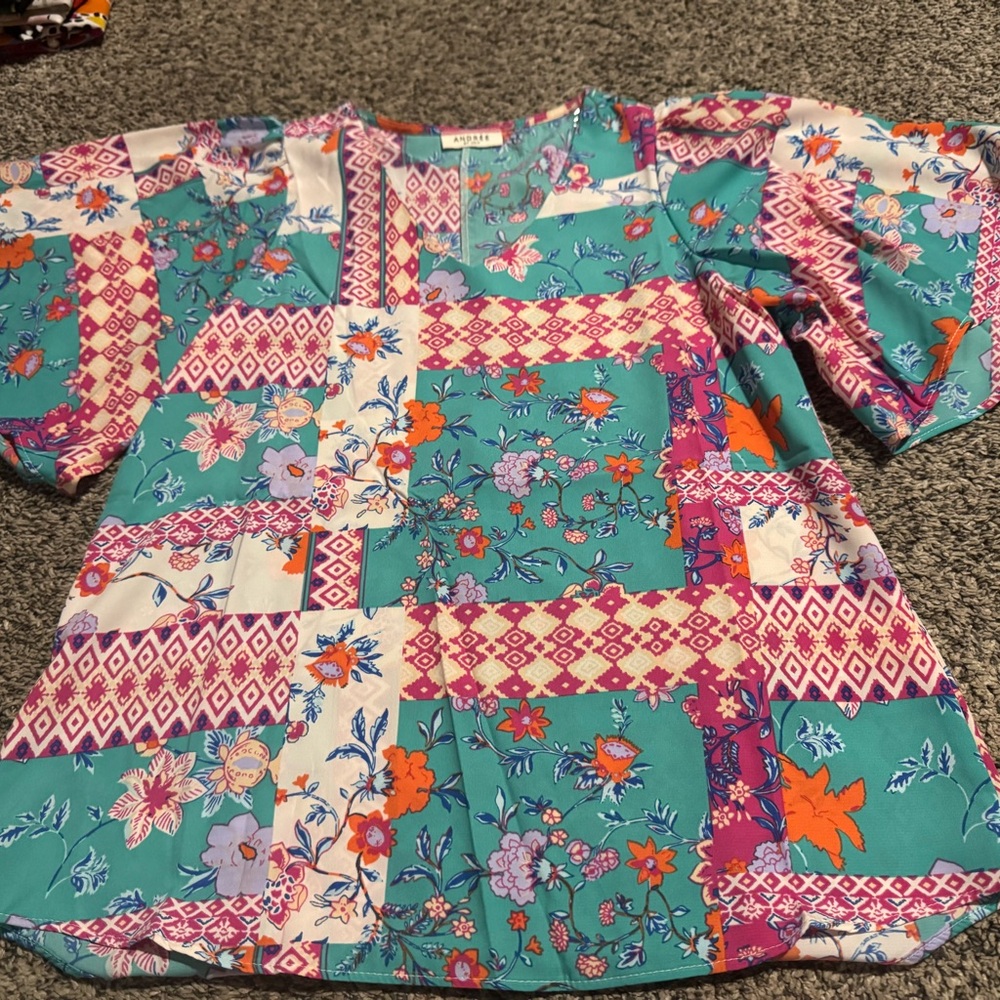 ANDREE BY UNIT Multicolor Floral Patchwork Blouse